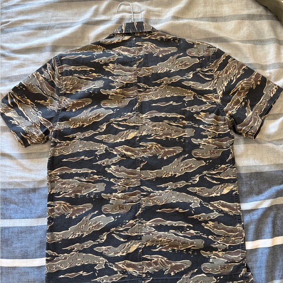 Taylor Stitch The Jungle Shirt in Tiger Camo Sz 40 (M) - Picture 2 of 4